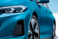BMW i3 eDrive 35L — вид спереди — ECOMOTION в Кишинёве