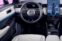 Honda e:Ns1 e-Dong — панель приборов и центральная консоль — ECOMOTION в Кишинёве
