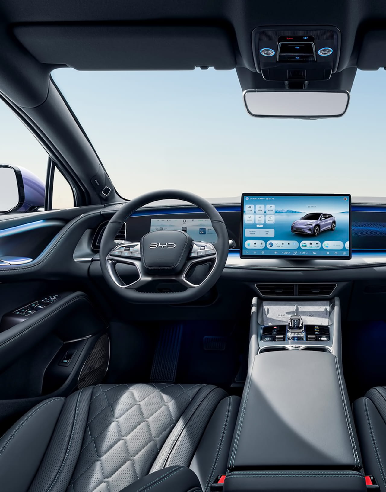 Интерьер BYD Sea Lion 07EV с 12,8-дюймовым дисплеем и кожаной отделкой