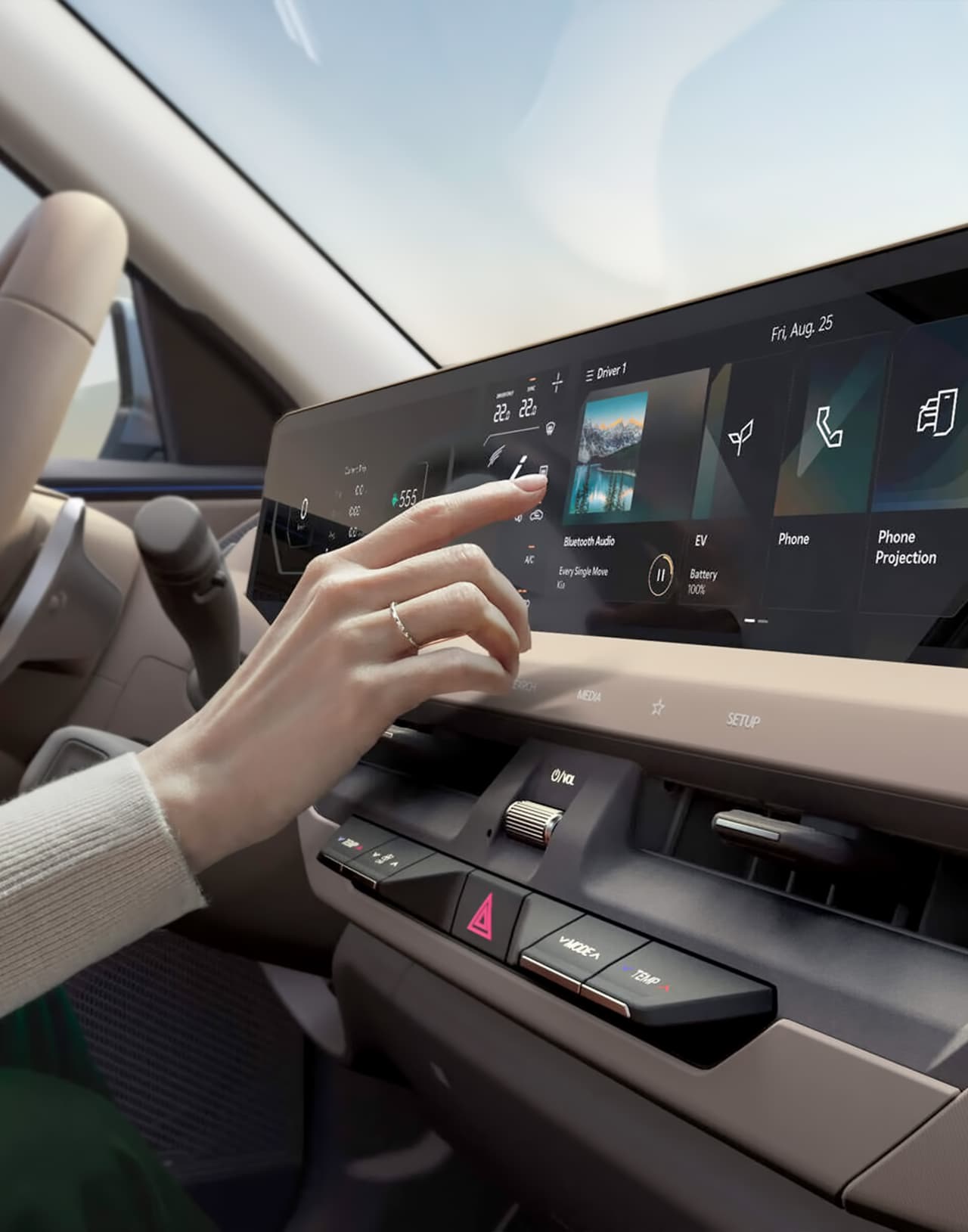 Kia EV5 530 Light в Молдове – интерфейс автомобиля на стильном LED-экране.