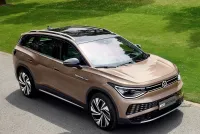 Volkswagen ID.6 CROZZ Pro — вид спереди — ECOMOTION в Кишинёве