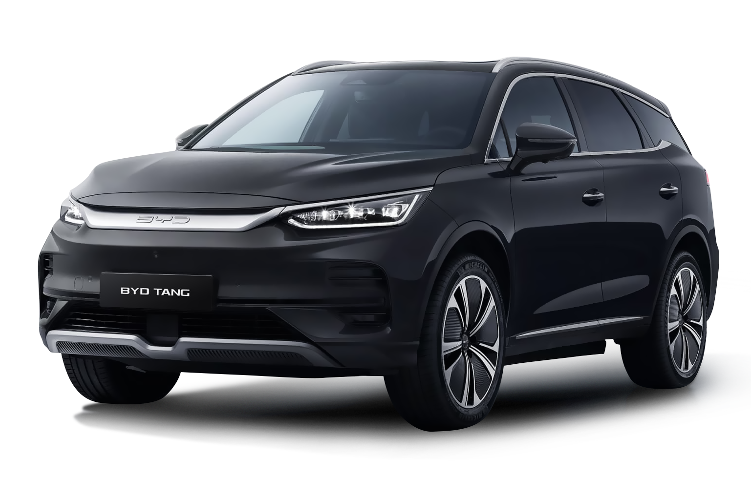 BYD TANG EV 4WD - общий вид спереди черного электромобиля в Молдове.