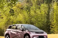 BYD Dolphin (2025) — вид спереди — ECOMOTION Молдова