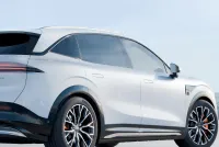 ZEEKR 7X 100KWH Long Range AWD — вид сбоку — ECOMOTION Молдова