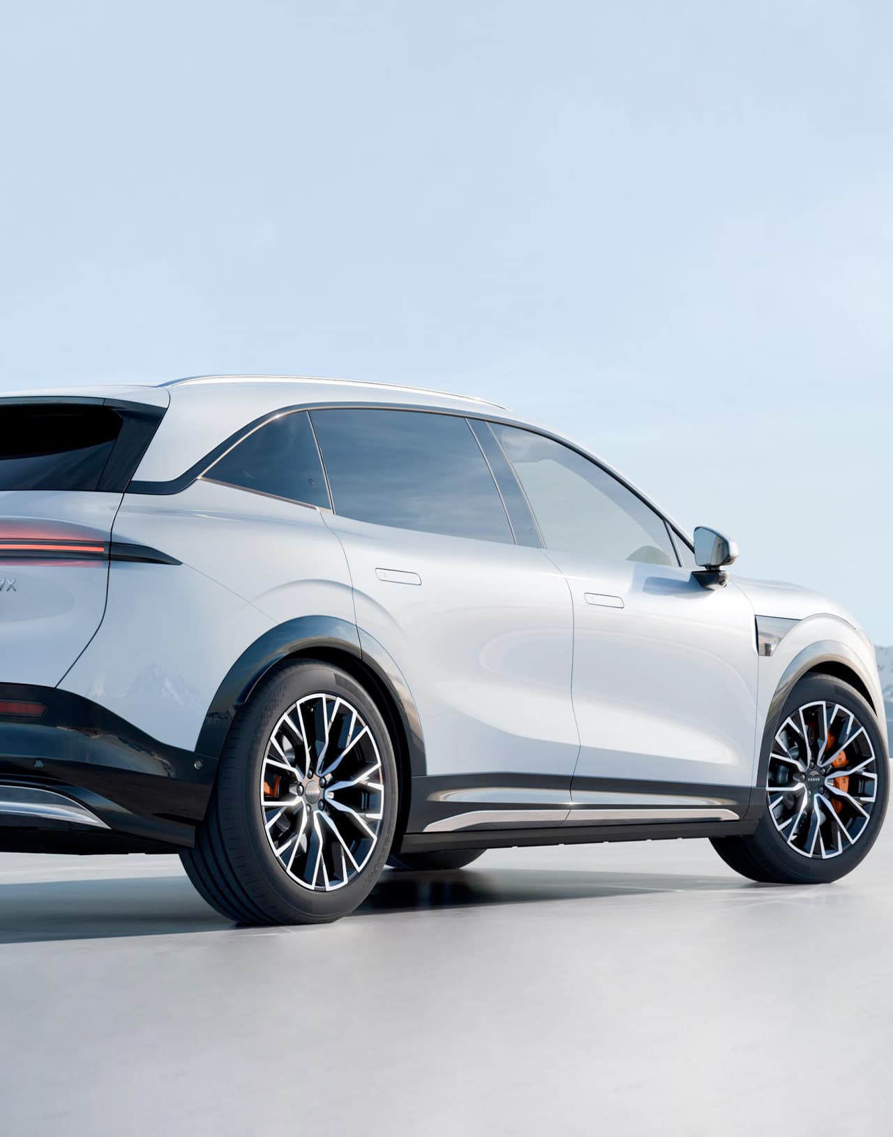 ZEEKR 7X 100KWH Long Range AWD - общий вид сбоку электромобиля в Молдове