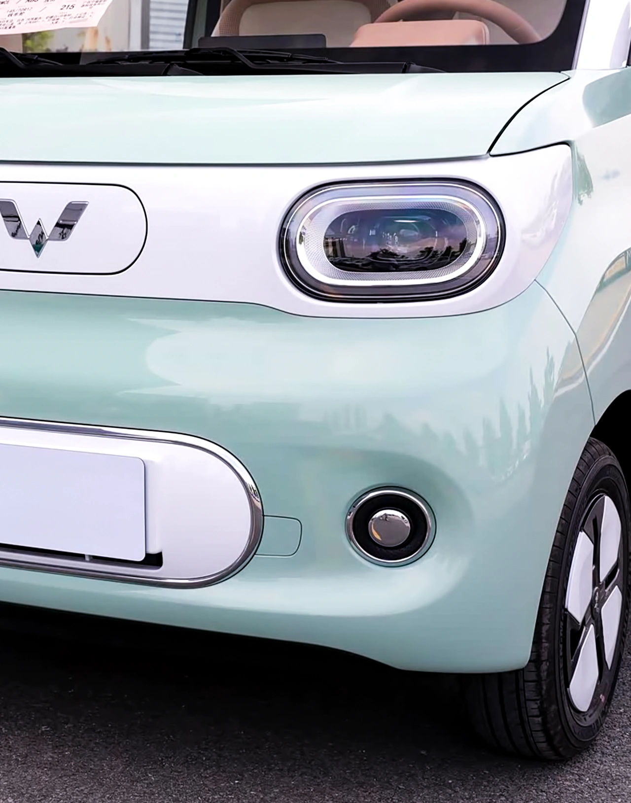 WULING_HONGGUAN_MiniEV_frontside