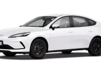 BYD SEAL 05 2025 DM-i SMART DRIVE 55KM LUXURY EDITION — вид спереди — ECOMOTION в Кишинёве